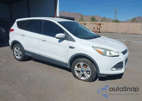 2015 Ford Escape Se z USA, uszkodzony, nr VIN 1FMCU9GX9FUB51103